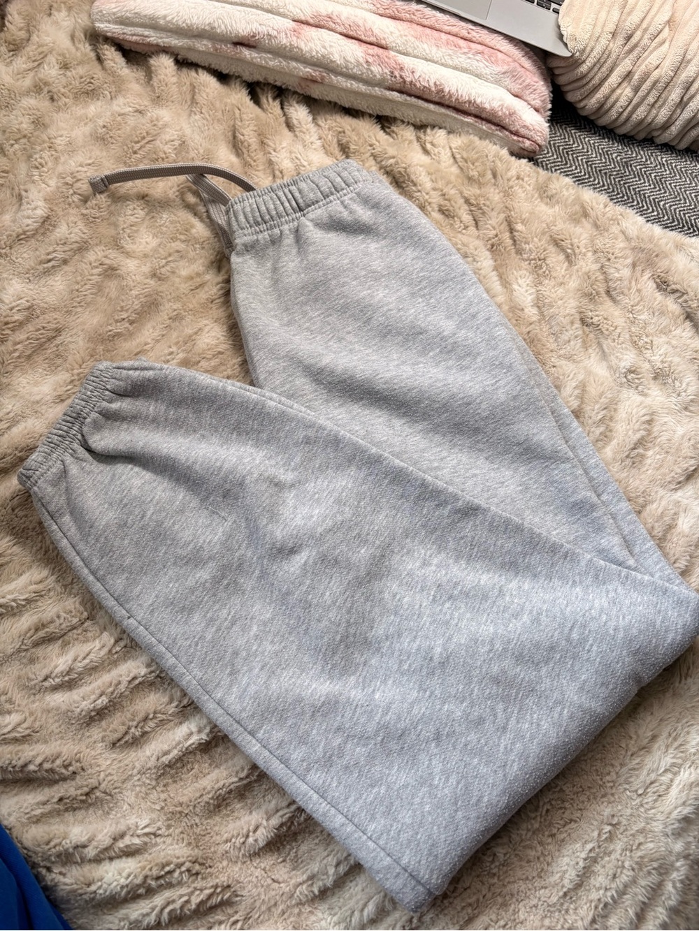 H&M Light Gray Fleece-Lined Sweatpants